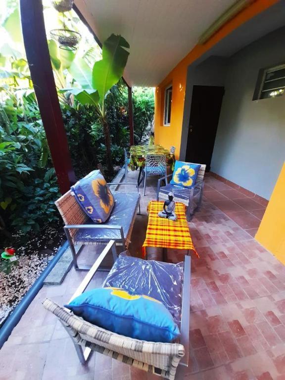 Le Bananier Villa Bouillante Bagian luar foto