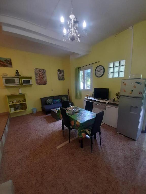 Le Bananier Villa Bouillante Bagian luar foto